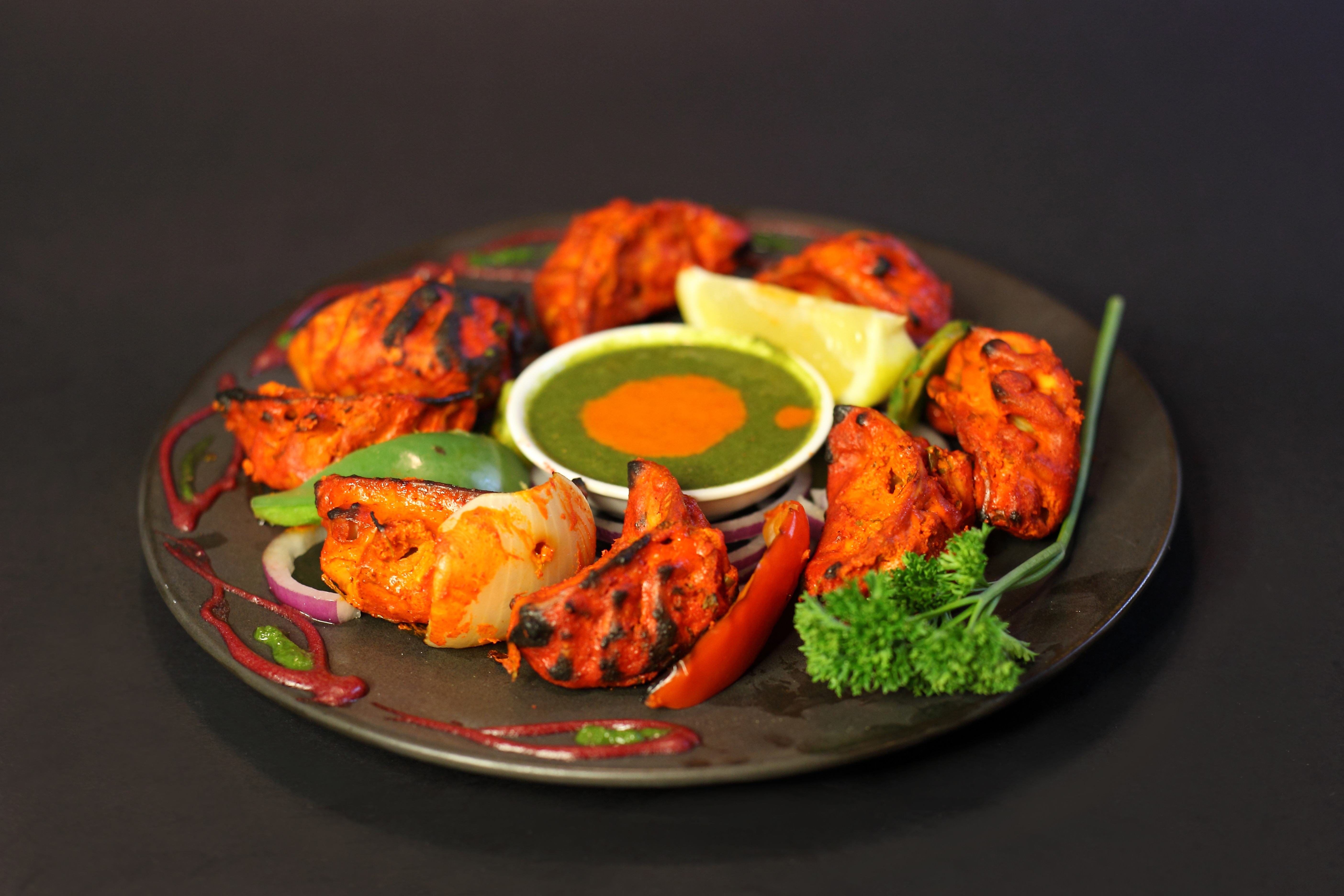 Tandoori chicken momos – 6 Pcs